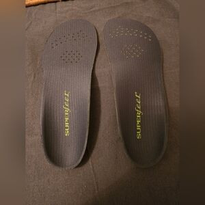 New Superfeet carbon insoles. Size b.